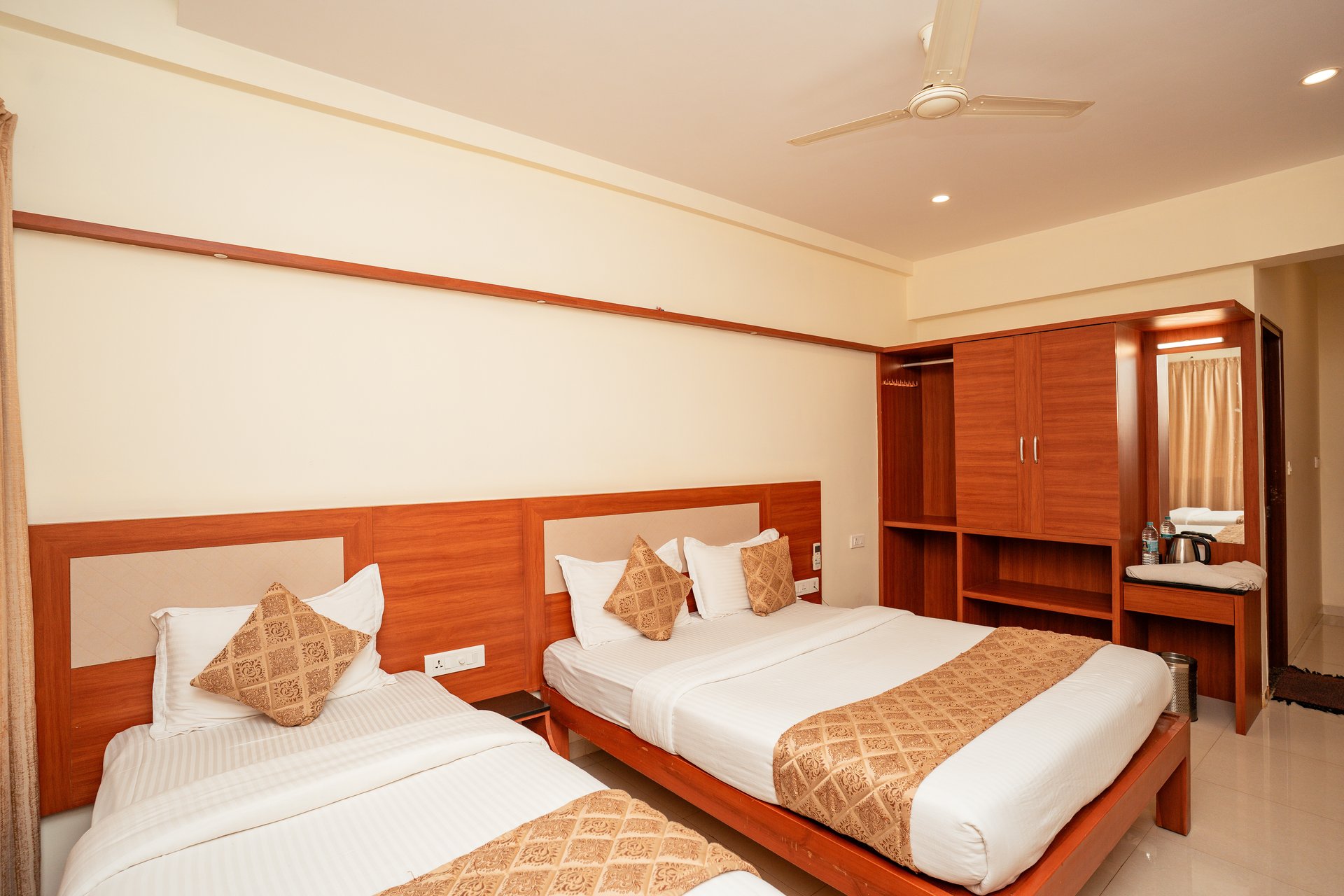 Superior Triple Bedroom